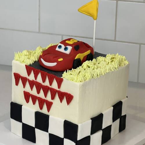 Car-Themed Birthday Cake 🏁