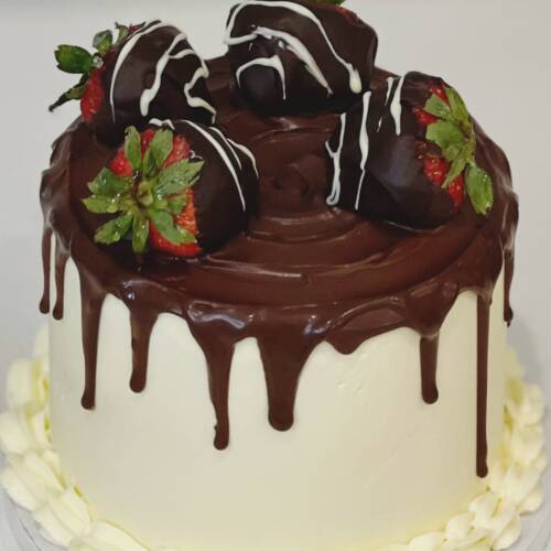 Chocolate-Dipped Strawberry Drip Cake