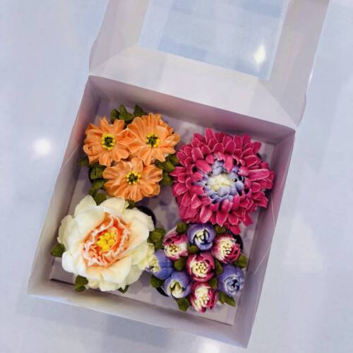 Custom Cupcakes – Box of 12 Cupcakes