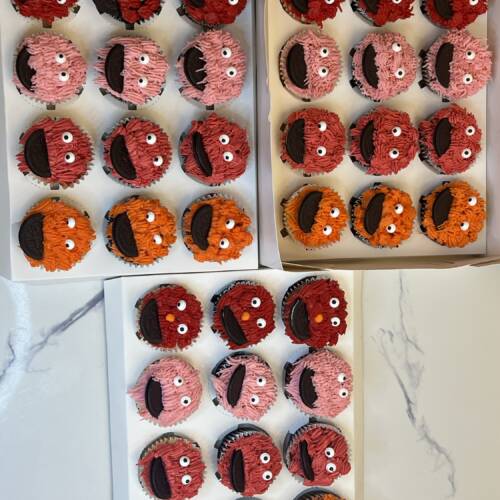 Custom Cupcakes – Box of 12 Copy